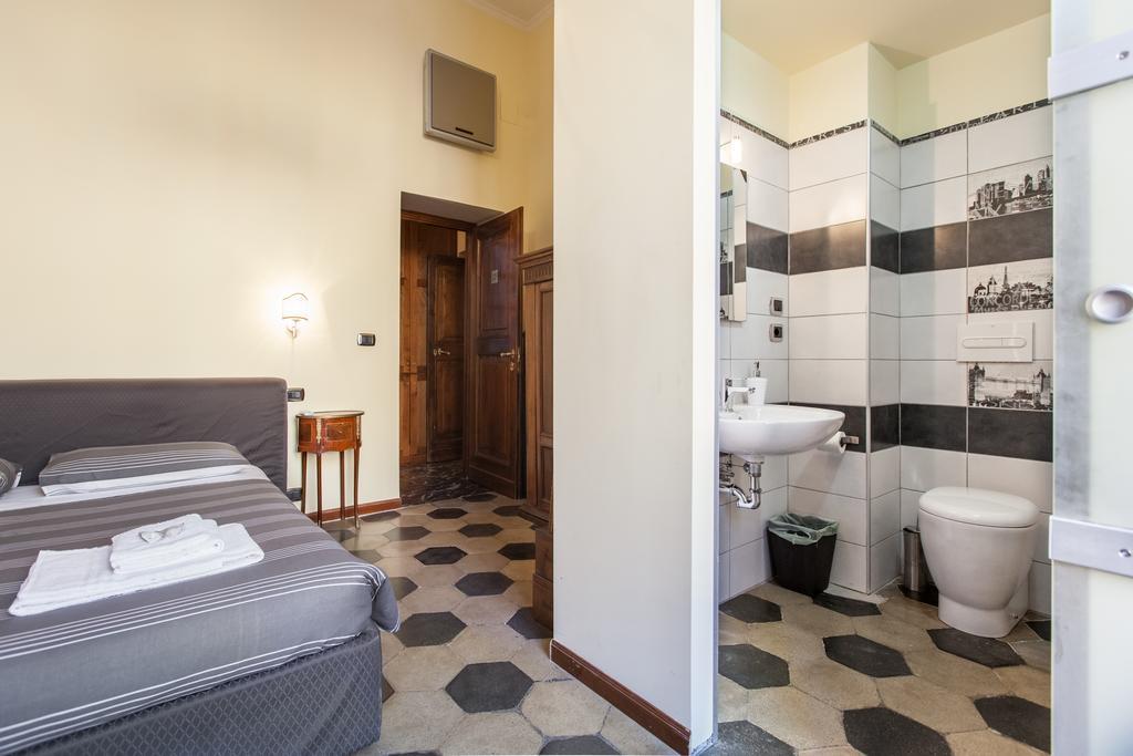 Surprising In Rome Hotel ภายนอก รูปภาพ