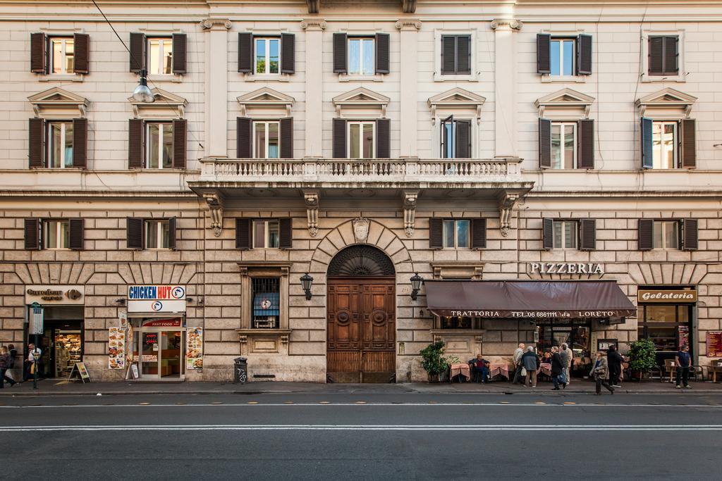 Surprising In Rome Hotel ภายนอก รูปภาพ